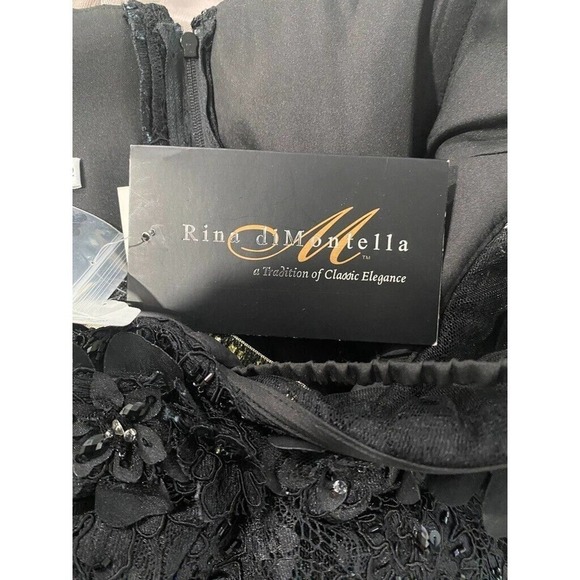 Rina di Montella - Special Occasion Lace off shoulder Maxi dress Size 16 $1325 - Picture 7 of 9